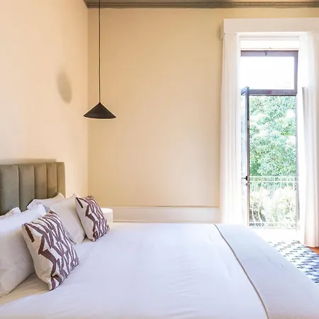 Guesthouse Bonjardim By Lovelystay OOporto Exterior foto