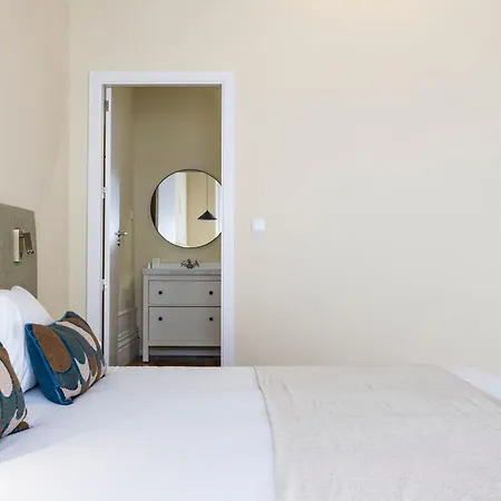 Guesthouse Bonjardim By Lovelystay OOporto Exterior foto