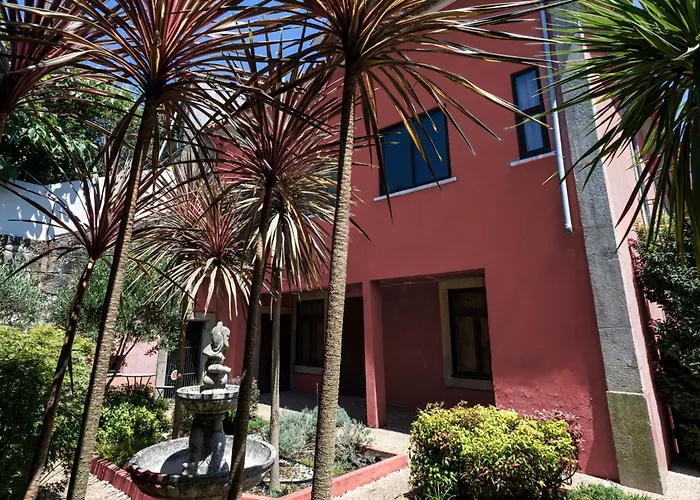 Guesthouse Bonjardim By Lovelystay